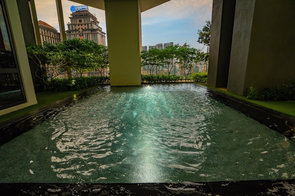 The Mews Jalan Yap Kwan Seng by Joanne