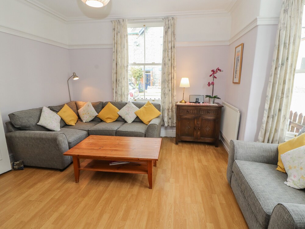 Pelham House view 5