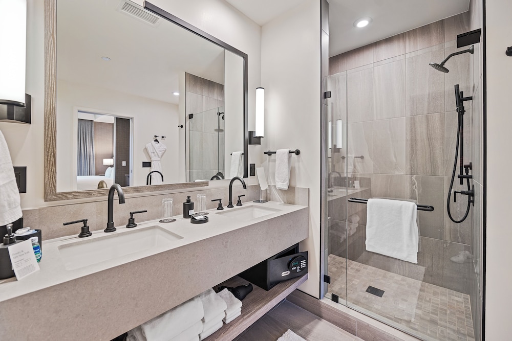 Luxury Mountain Resort