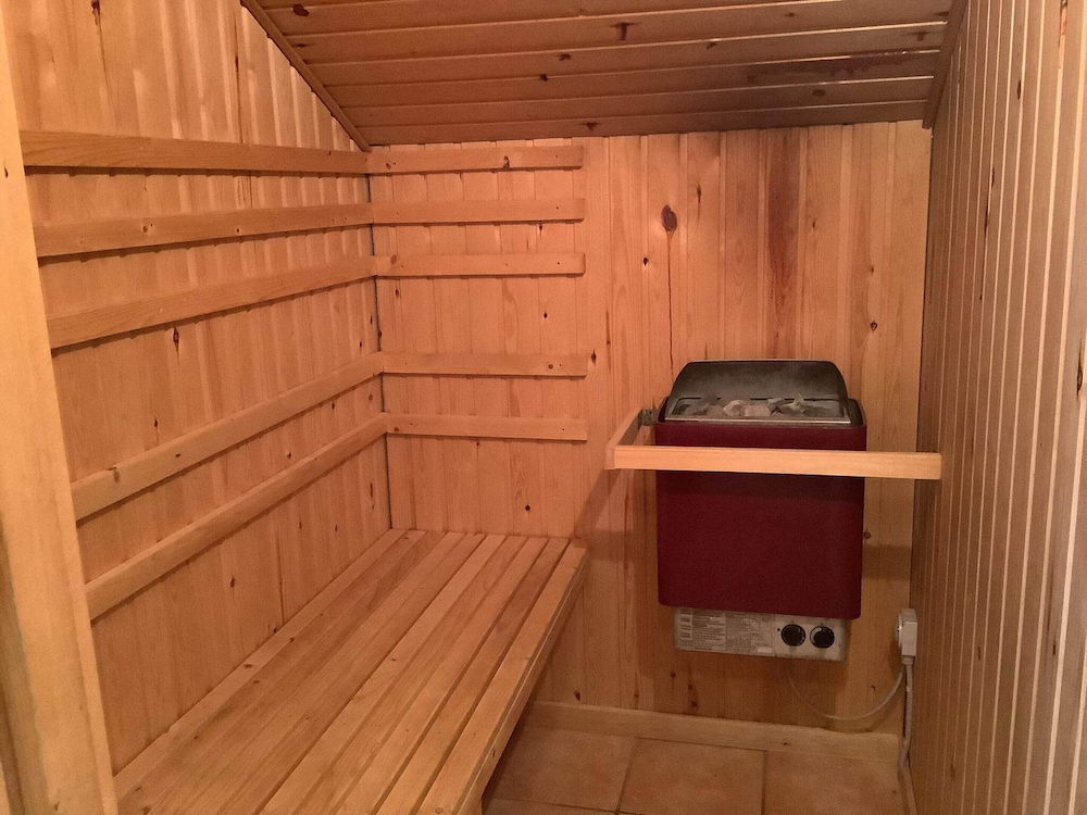 6 Person Holiday Home in Thisted