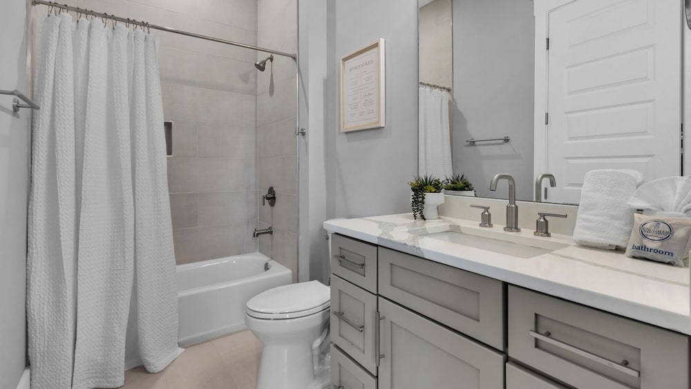 Inlet Beach Retreat With Rooftop Views, 4 Bikes + Free Attraction Tickets!