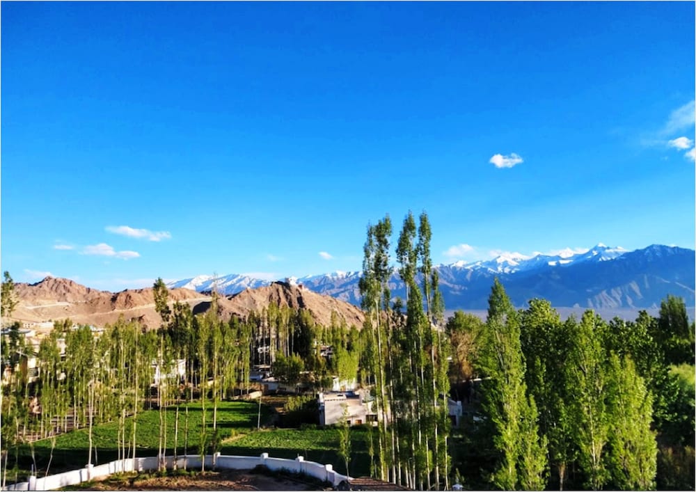 TIH Hotel Khakshal