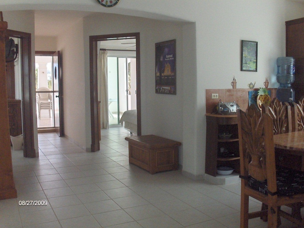 Castillo Nicte Villa view 2