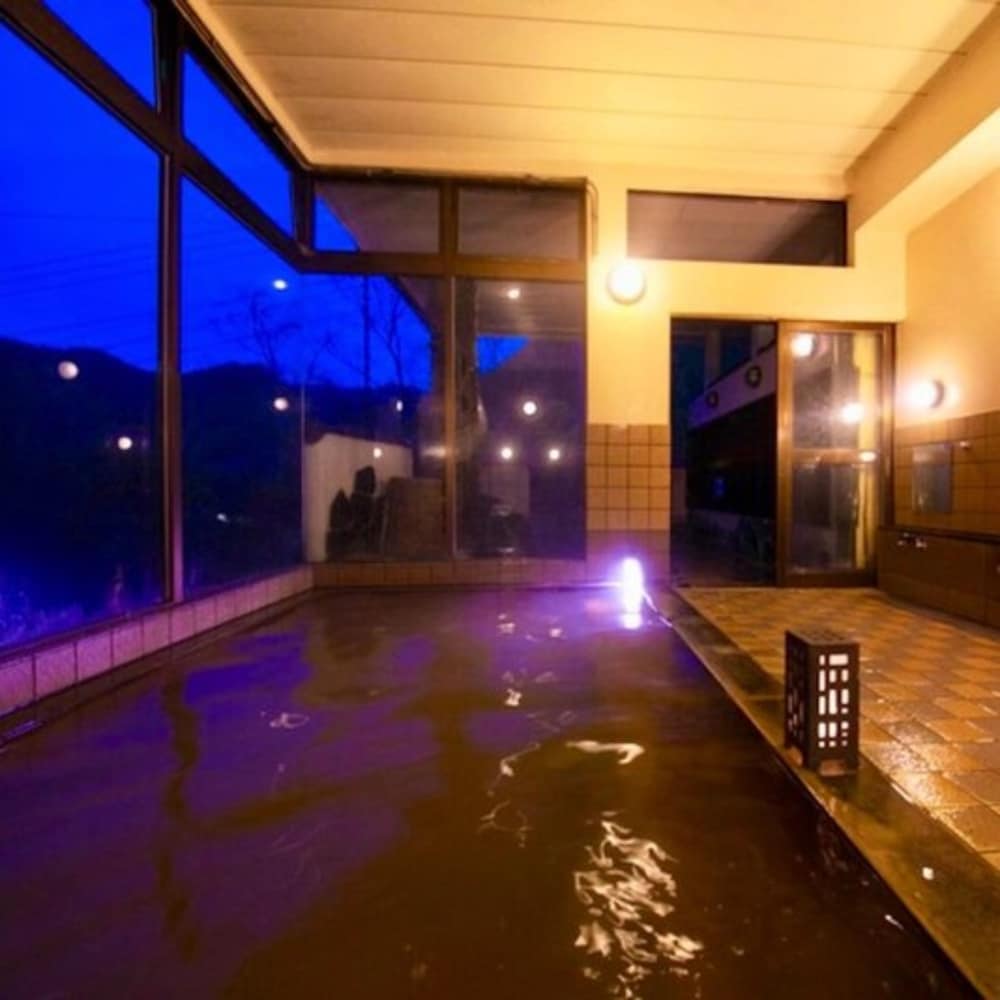 Photo 8