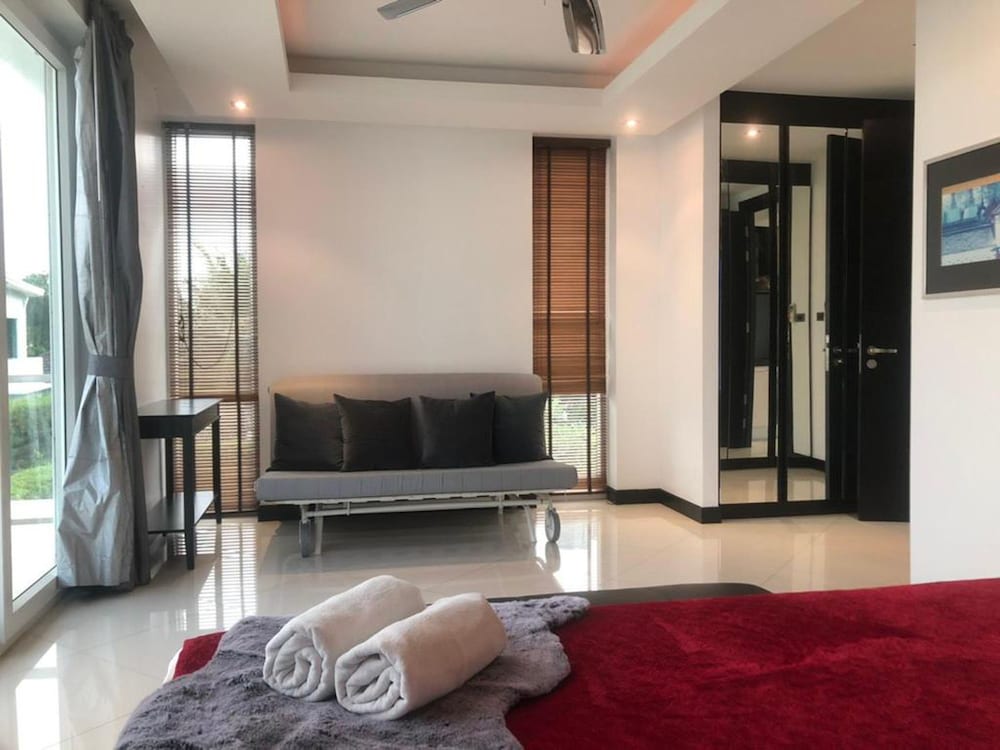 Premium Pool Villas Pattaya