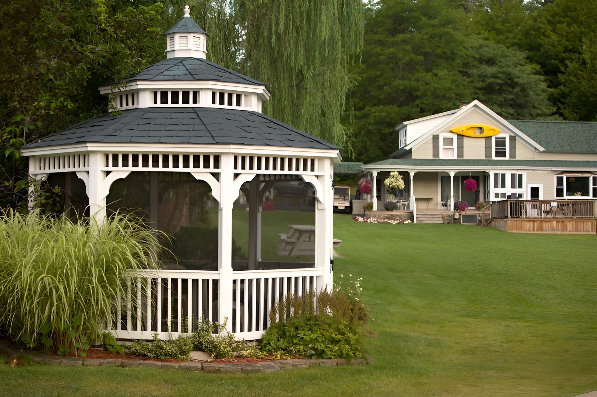 Shore Meadows Motel