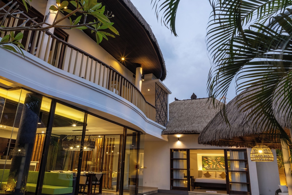 Aragreen Berawa Villa