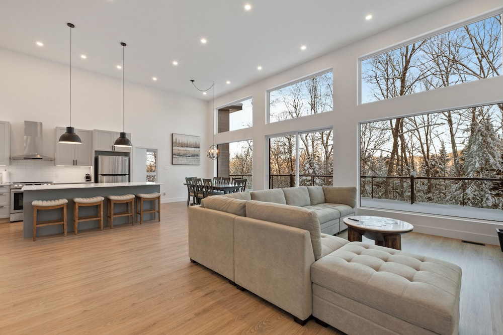 Chalet Solea by Tremblant Platinum