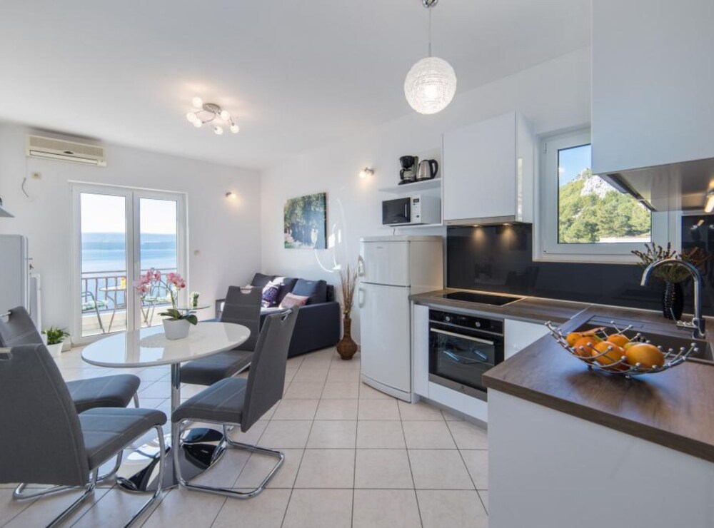 Apartment Tafra 1