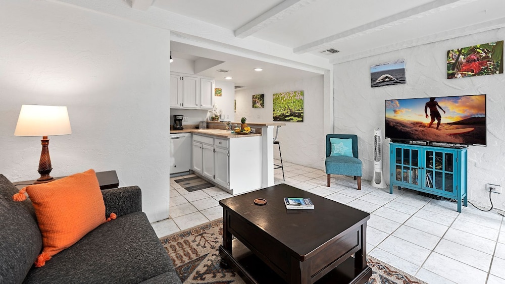 Steps to the Ocean - Great Location -central AC - Vrkcv