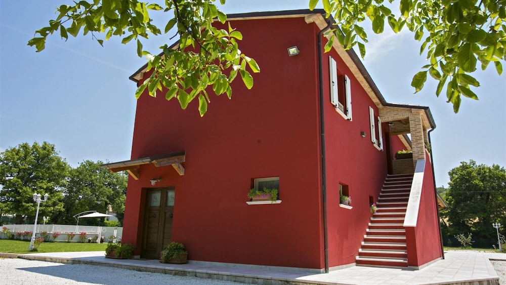 Photo 36