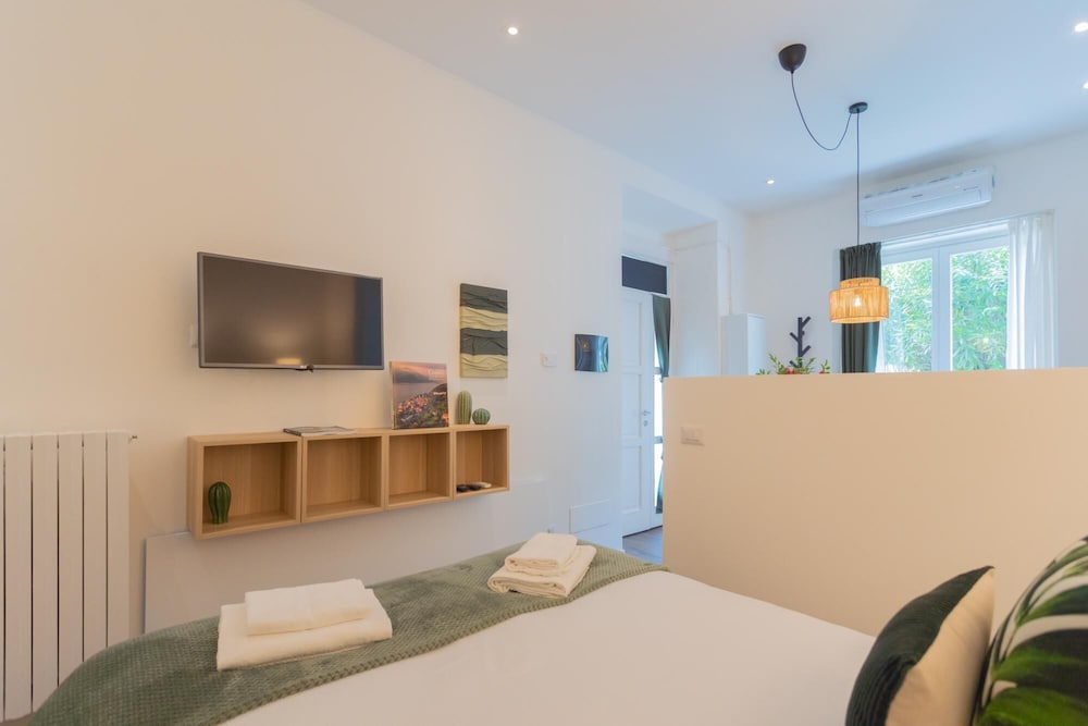Enchanted Como Lake - Tremezzo Apartments