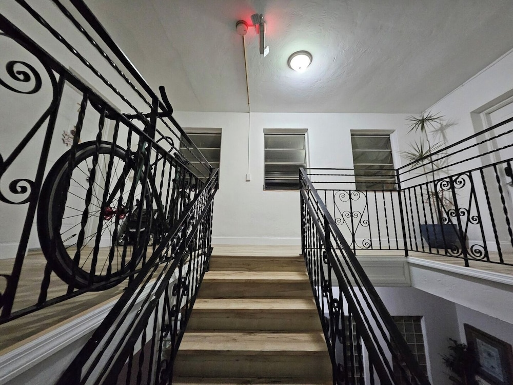 Little Havana 2BR Near Brickell & Midtown