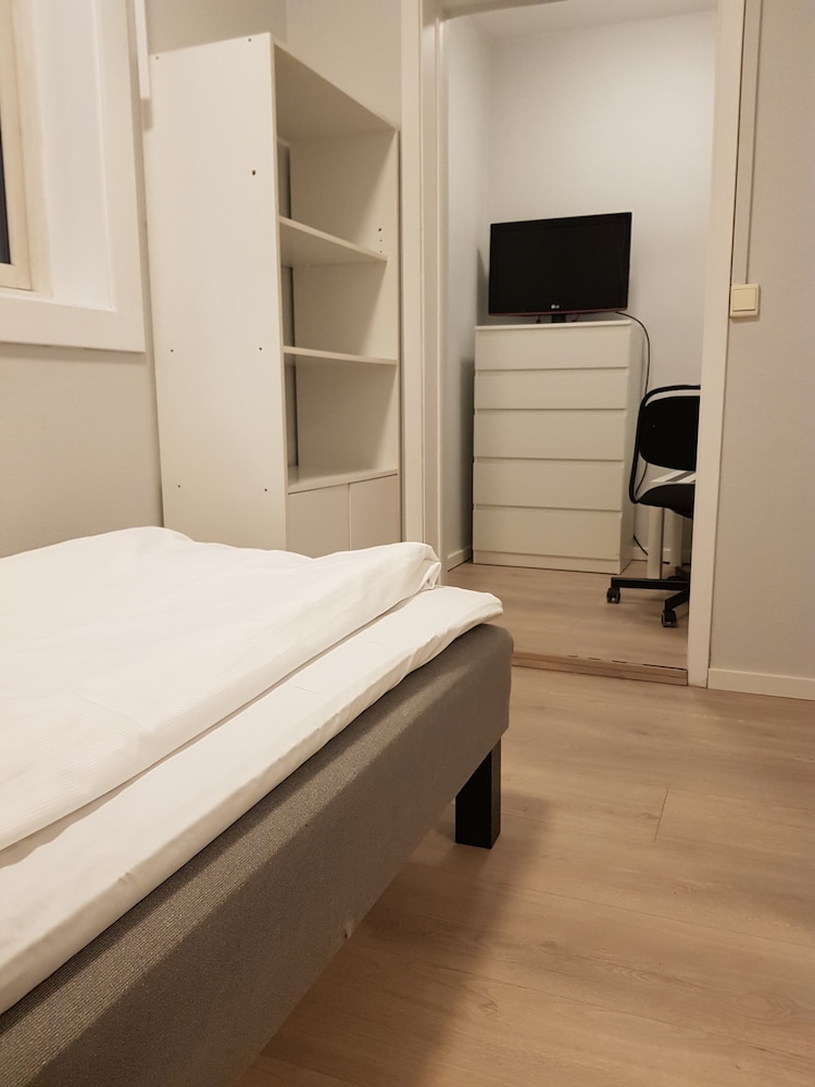 StayPlus Budgeted Rooms - Hostel view 2