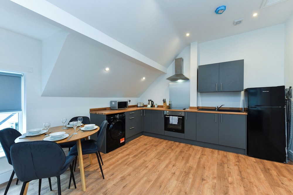 Dovecote Lane Suites
