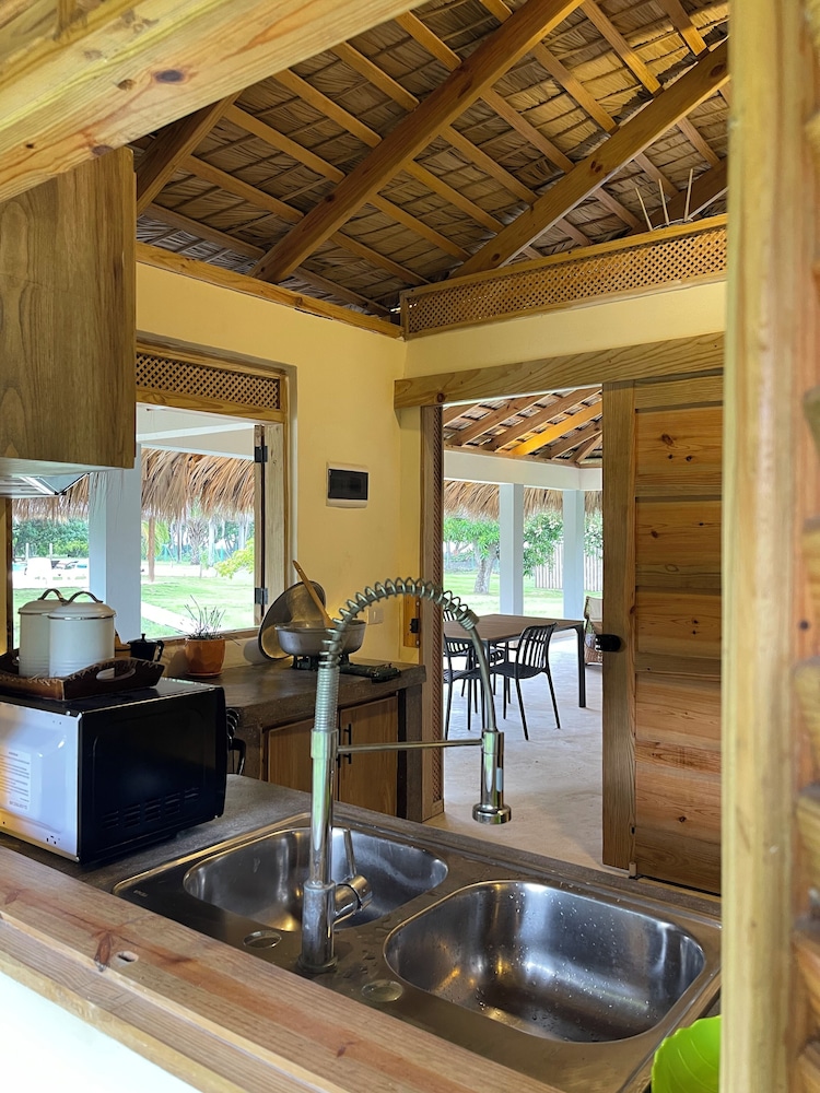 Nizao Beach Lodge
