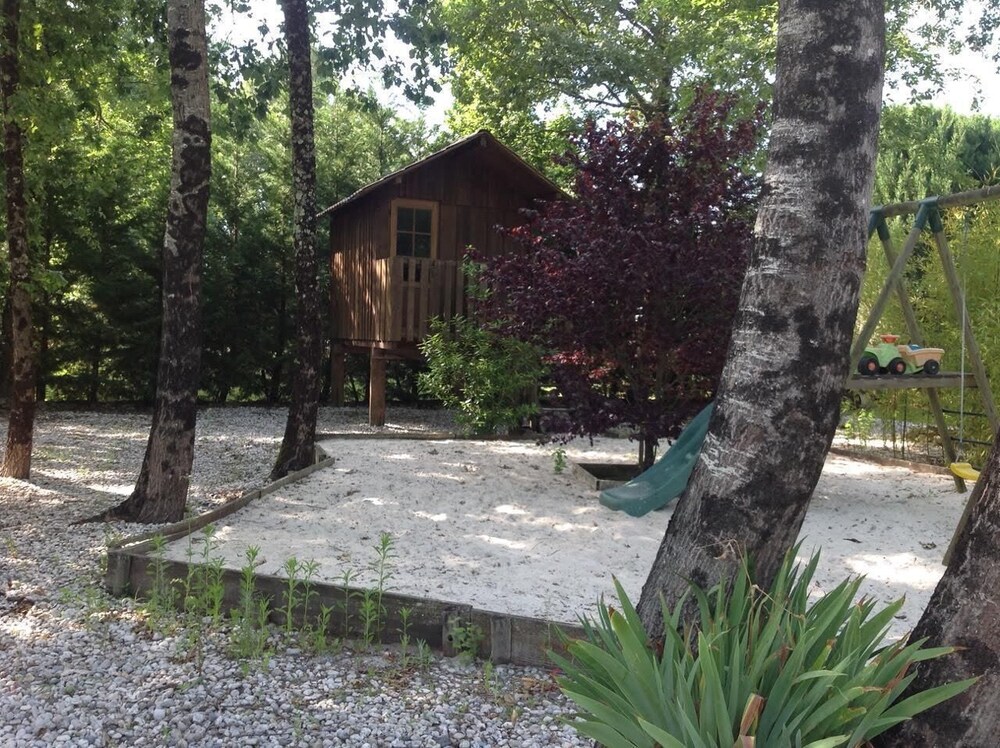 Photo 19