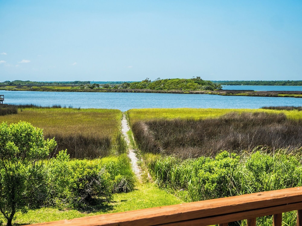 Sunset Bay by Topsail Realty