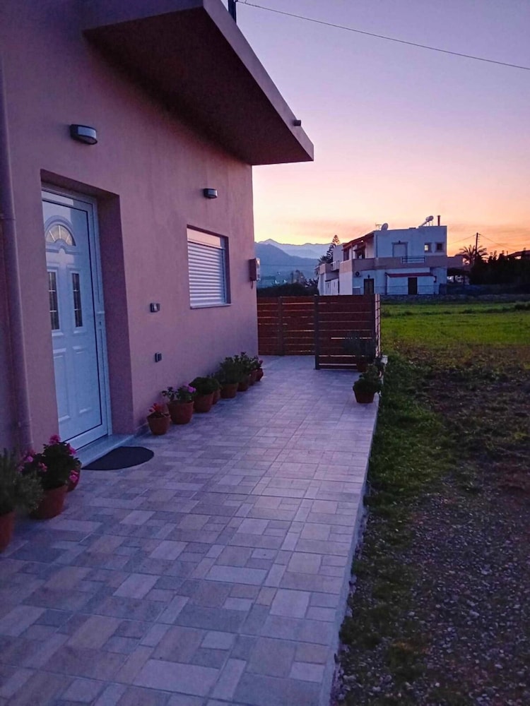 Kavros Cozy Apartment