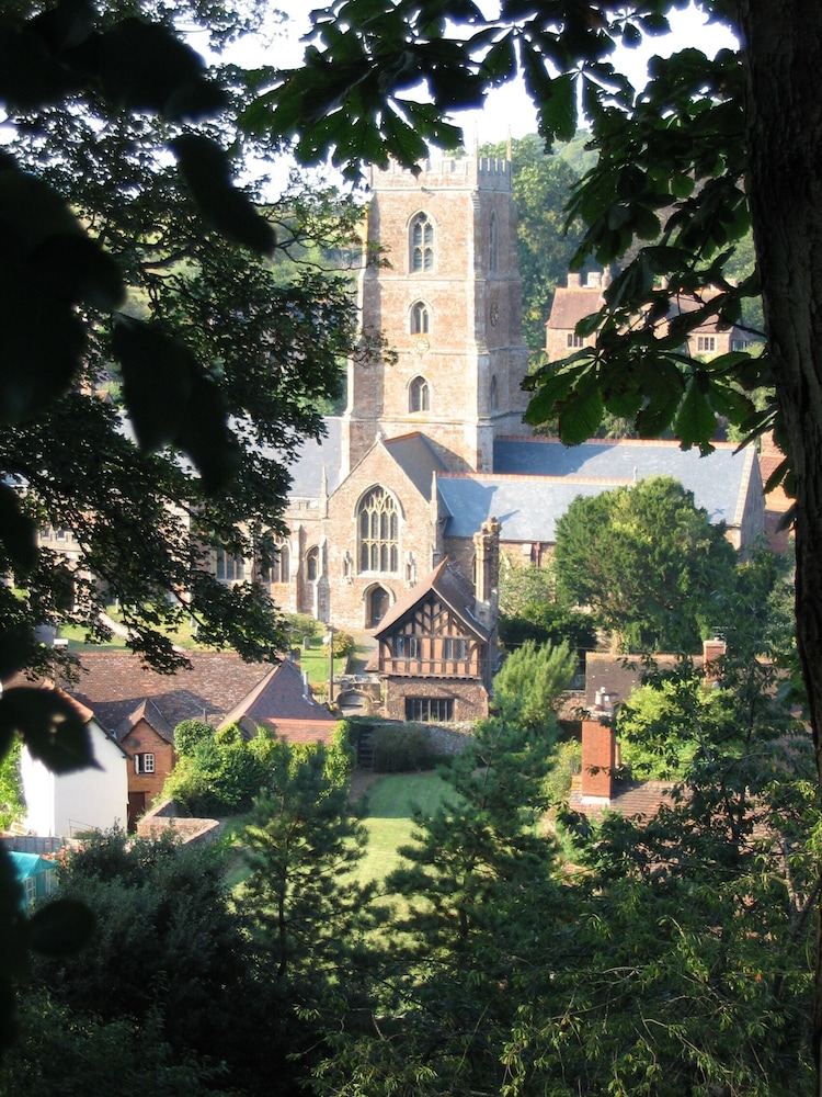 Photo 12