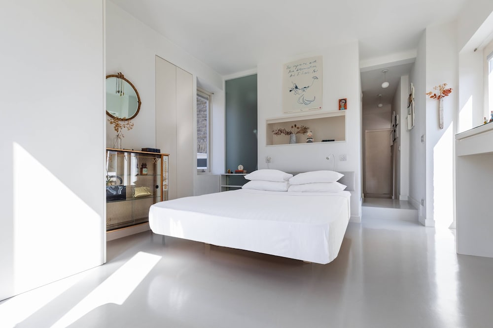 Crawford Street II by Onefinestay