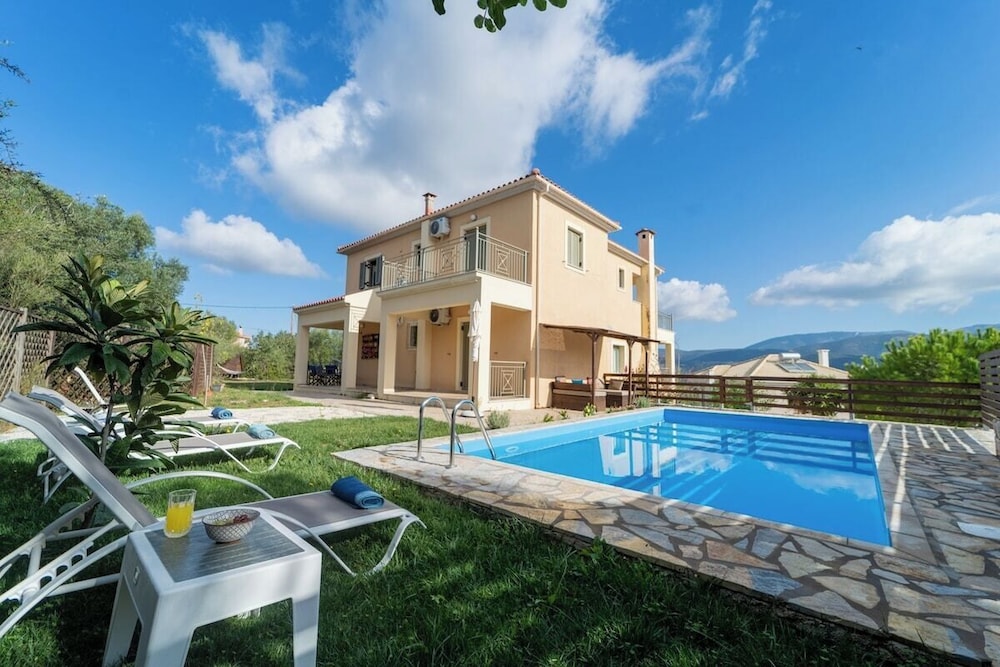 Belle Helen s Villa - 3 Bedrooms Billiard Pool