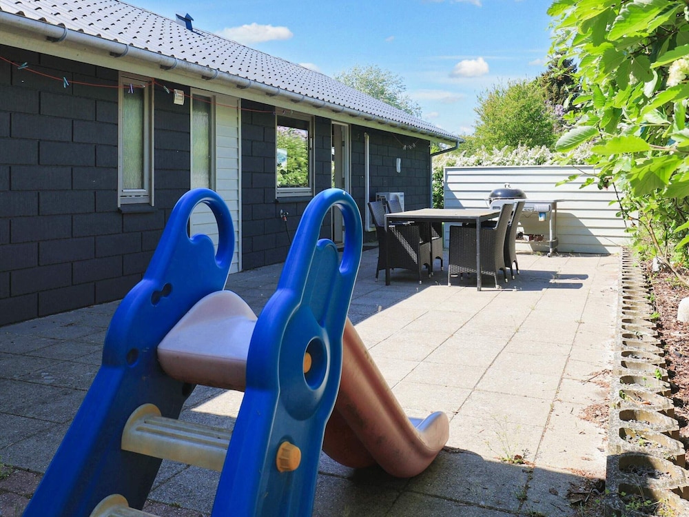 6 Person Holiday Home in Karrebaeksminde