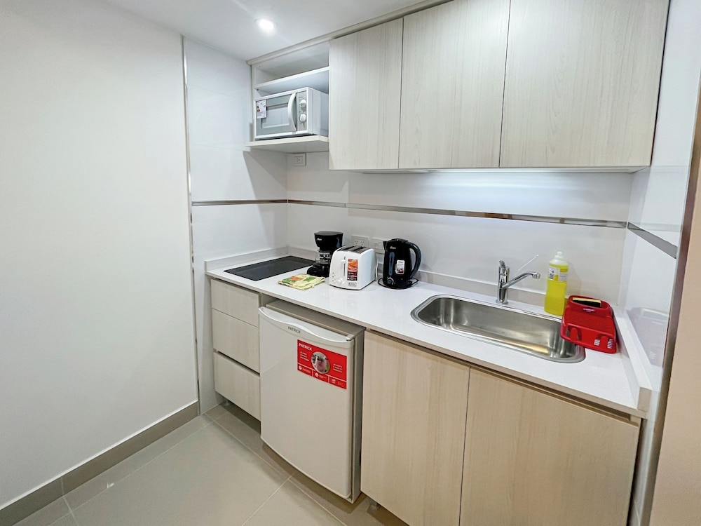 Ayres Suites Moreno
