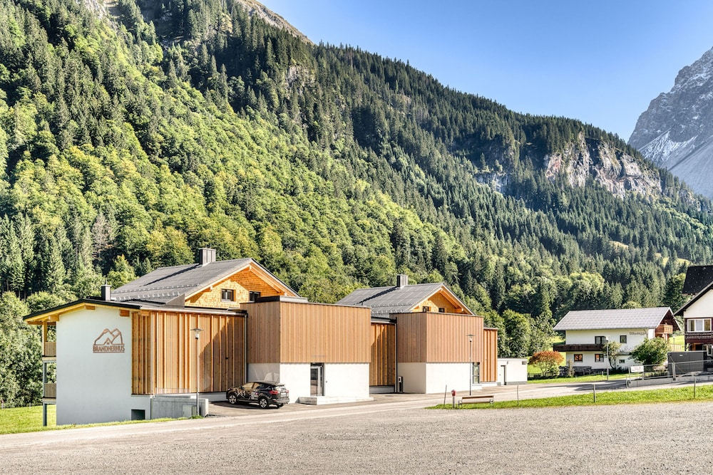 Brandnerhus Nr 13 - Balkon 3-zimmer Ferienwohnung