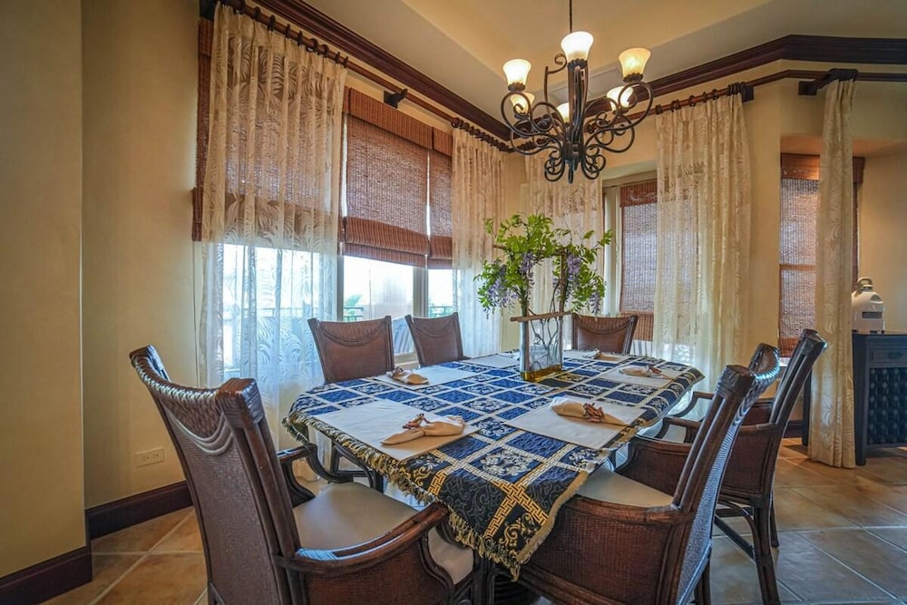 CR Luxury Terrazas 4B 3 Bdrm