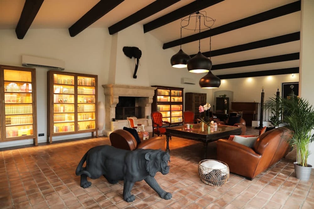 Charming Mas Provencal With Swimming Pool