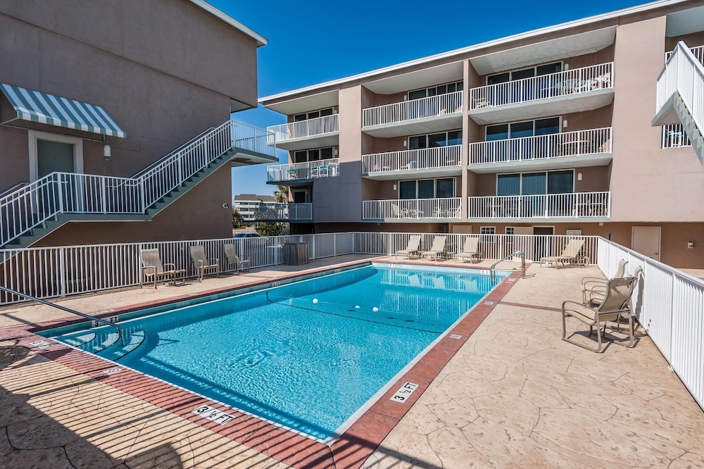 Starboard Village 411