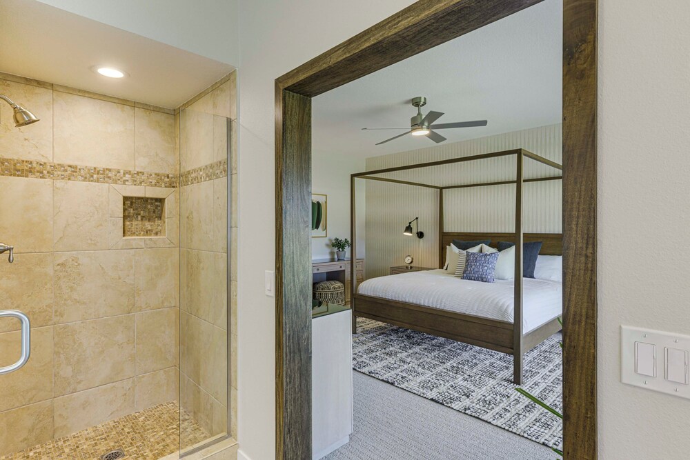 Palm Desert Golf Getaway w/ Views + Resort Perks