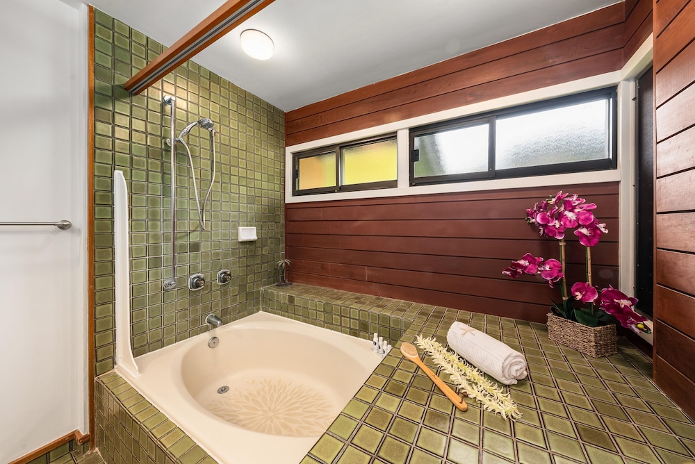 Kapalua Ridge Villas 1011