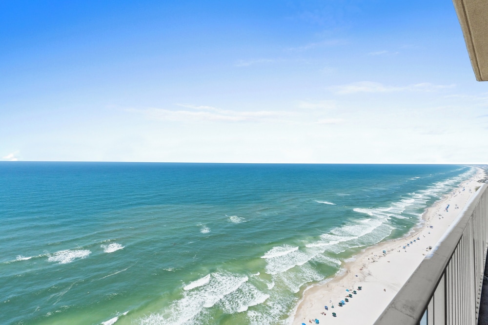 Tidewater by Book That Condo