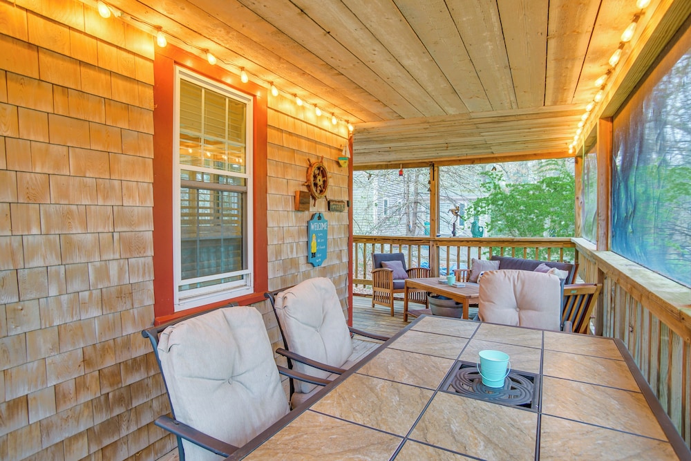 Beach & Lake Access: Home w/ Porch in Mashpee!