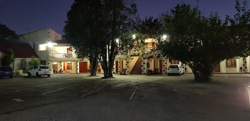 Kyalami Lodge