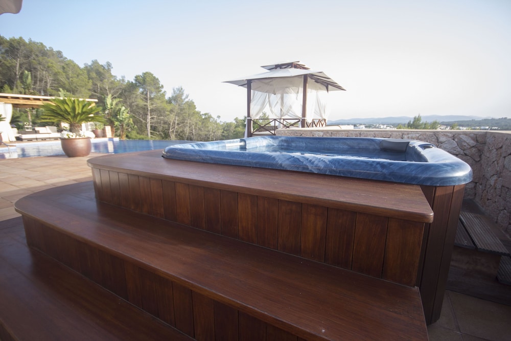 House Villa - Ibiza photo 2