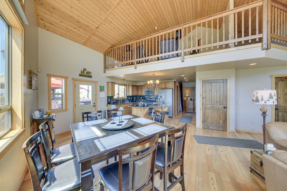 Eureka Vacation Rental w/ Outdoor Kitchen & Views! view 2
