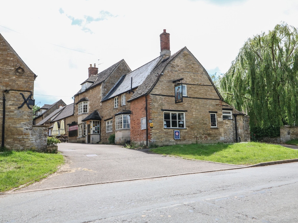 Oakham Vacations - Wren Cottage - Property Image 11