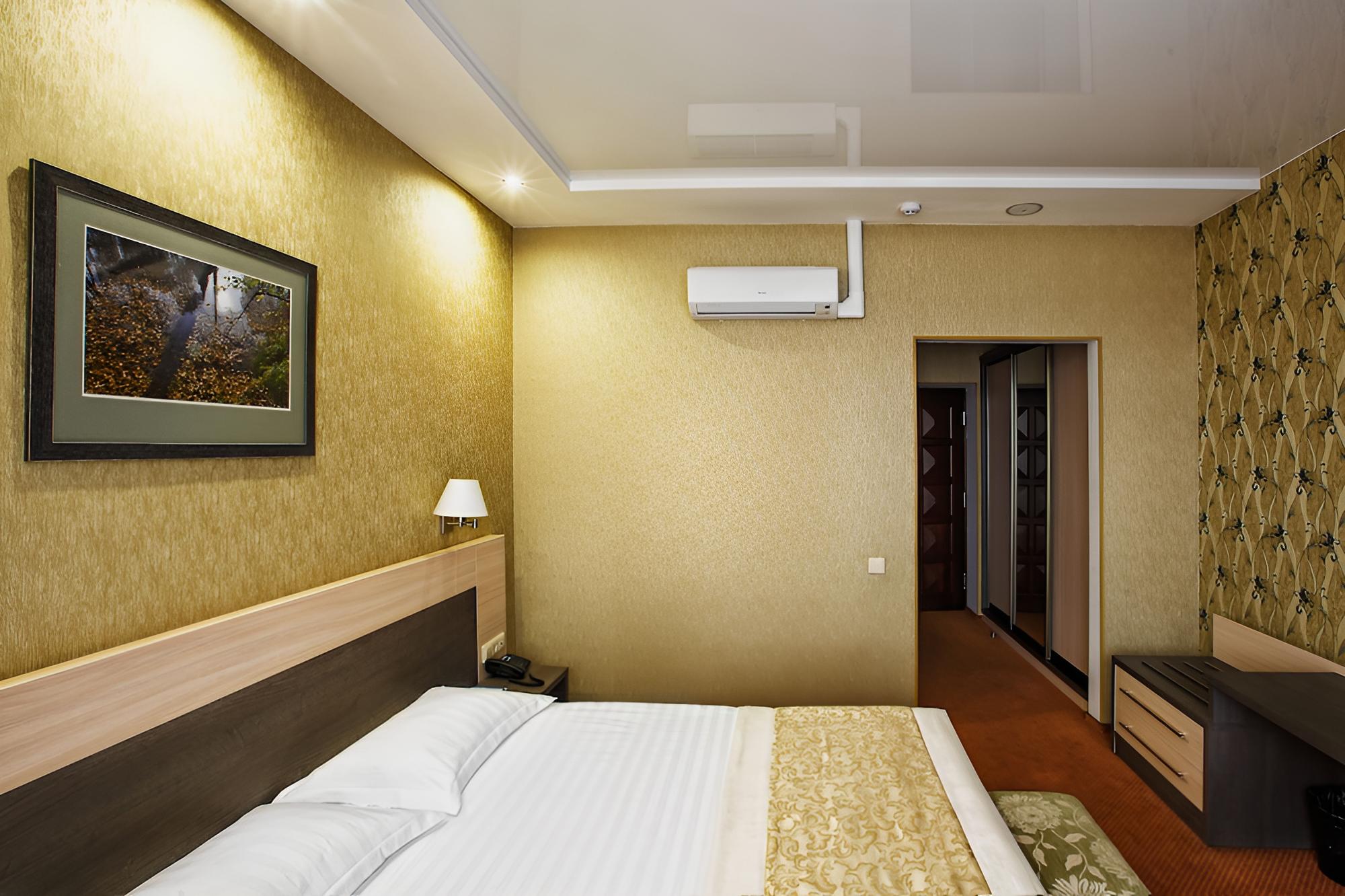 Metropol Hotel
