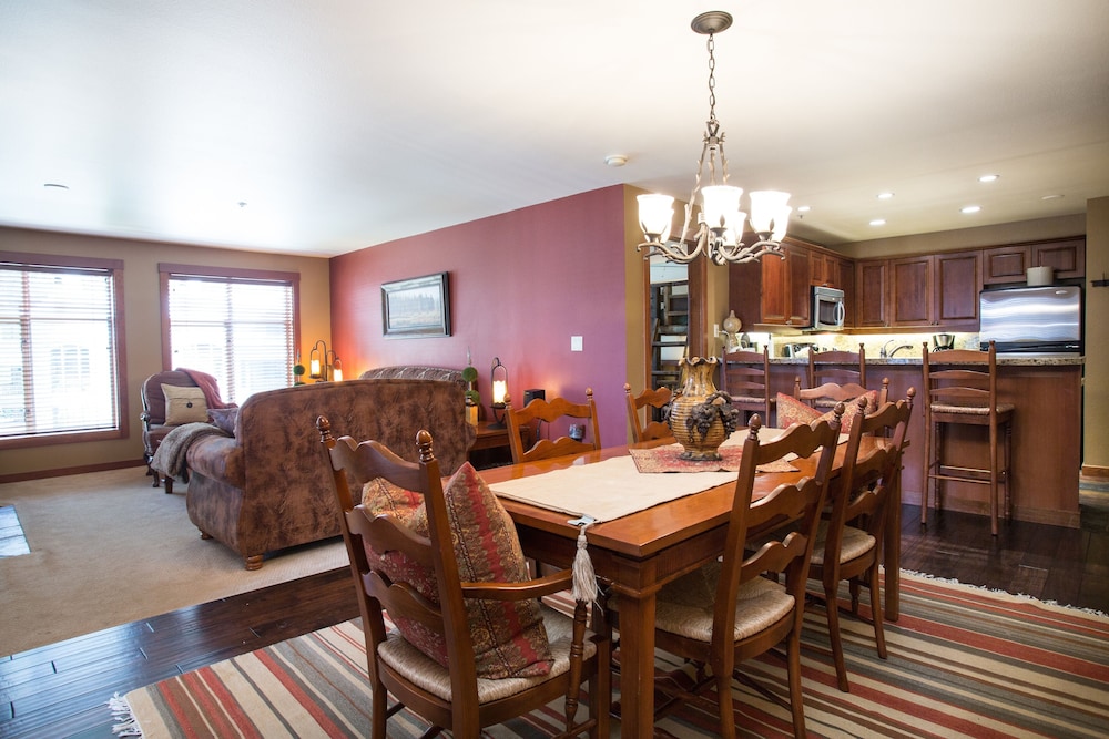 Powderhorn Lodge Deluxe Condos - Solitude UT