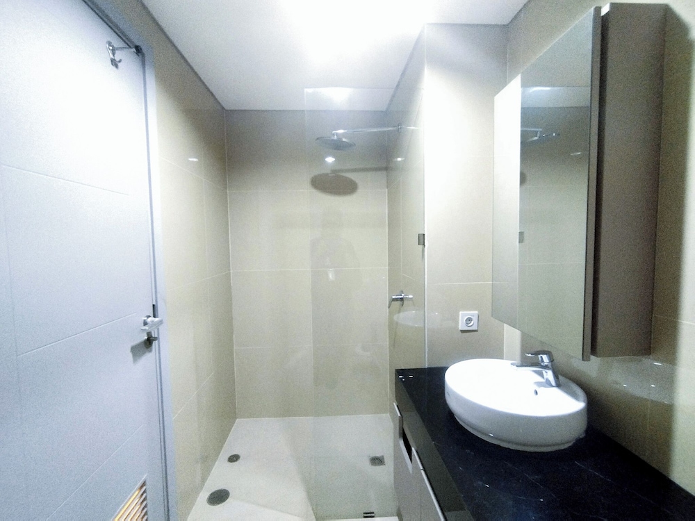 Strategic 2Br At Grand Sungkono Lagoon Apartment