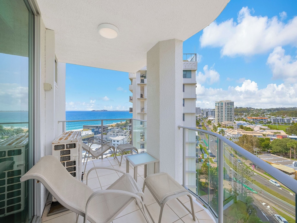 Chateau Royale Beach Resort Maroochydore