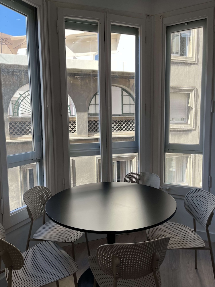 Apartamentos Express by gaiarooms
