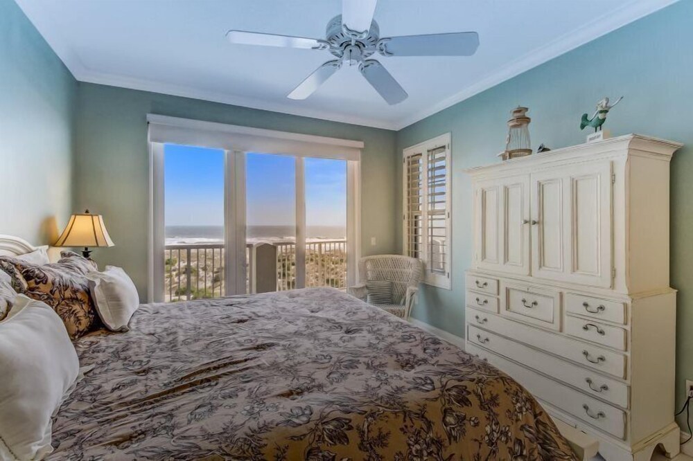 13-ocean-place view 3