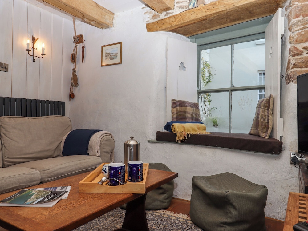 Alpha Cottage