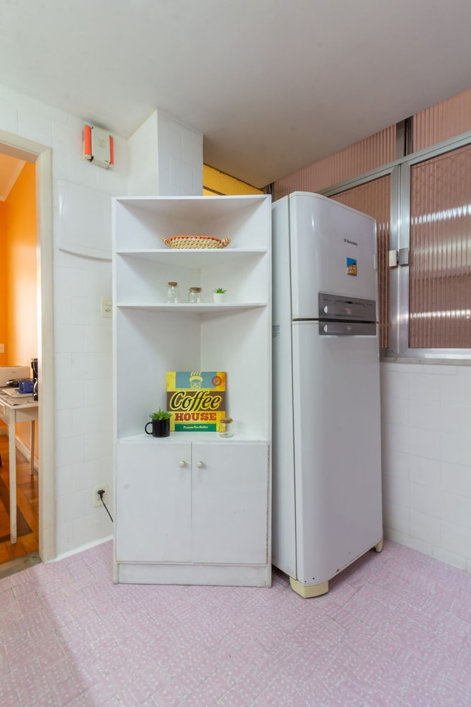 7 Minutes From Copacabana Beach Br402