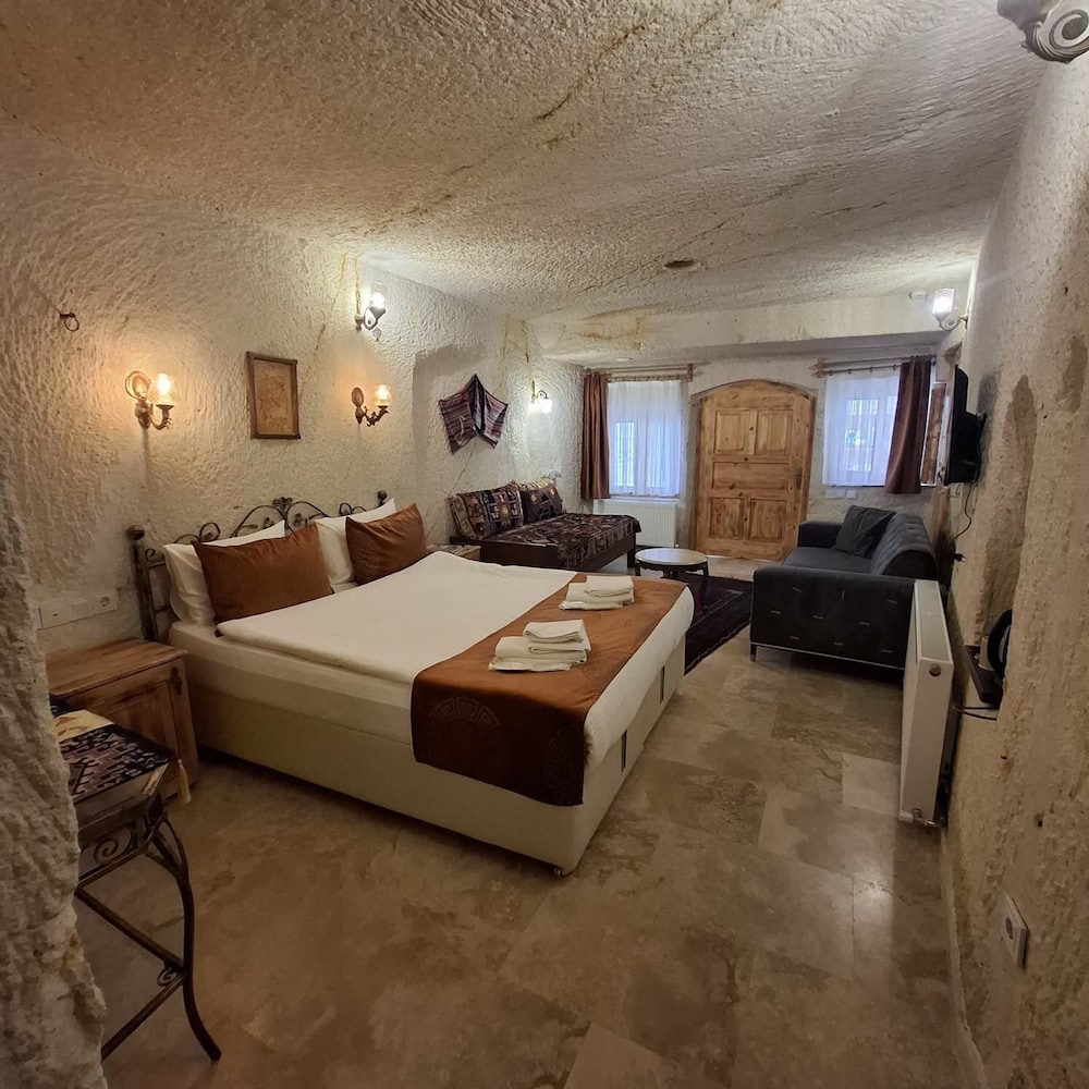 TATLI KAYA OTEL