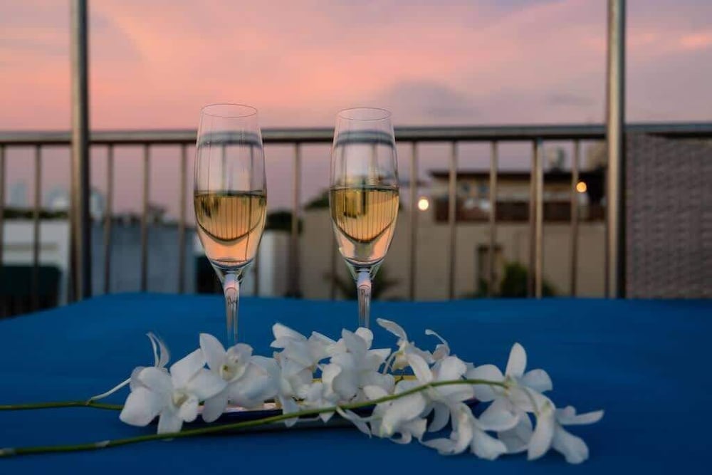 Luxury Apartment– Private Pool & Rooftop Jacuzzi